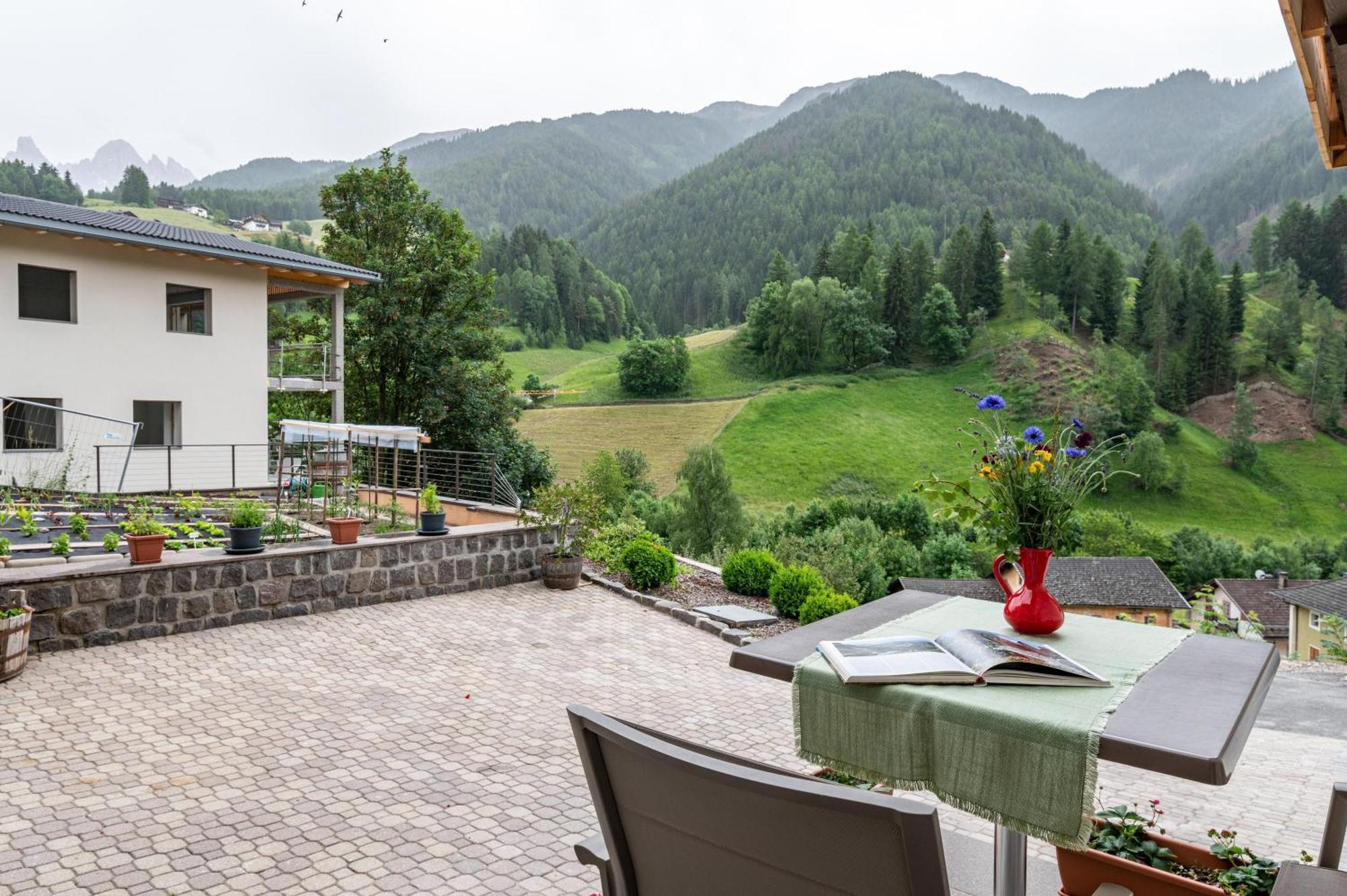 Villa Anna Villnoess San Pietro  Exterior photo
